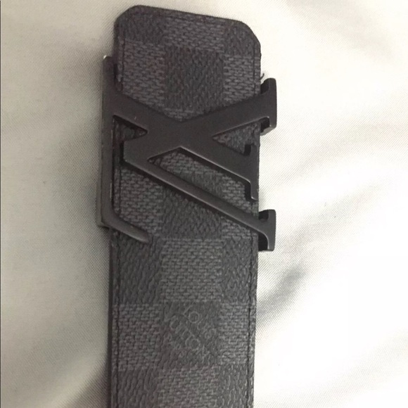 black authentic louis vuitton belt - Picture 3 of 3